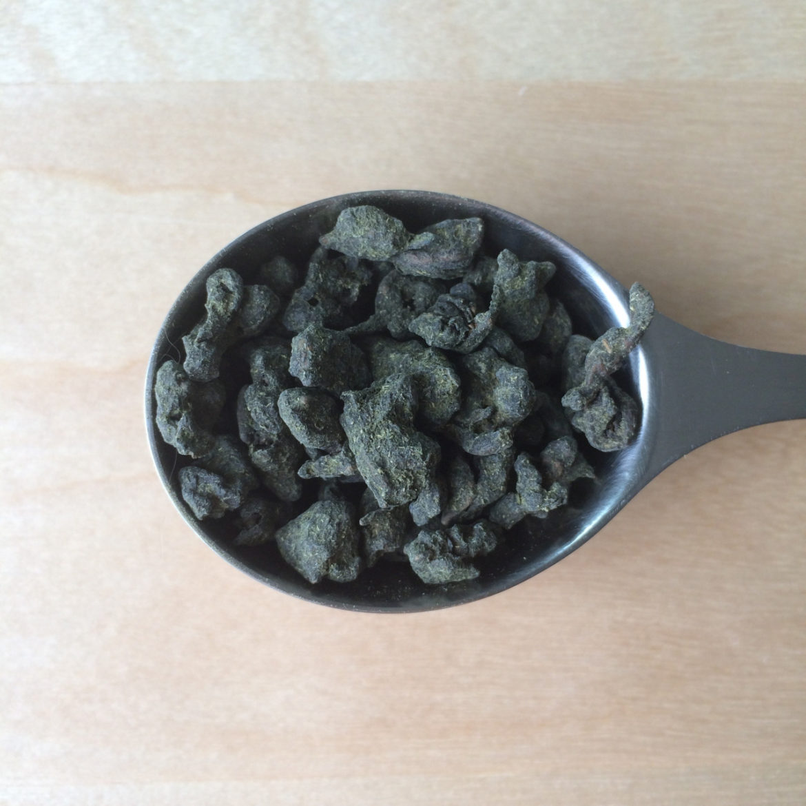 Teavivre's Taiwan Ginseng Oolong Tea Tea Review Tea in Spoons