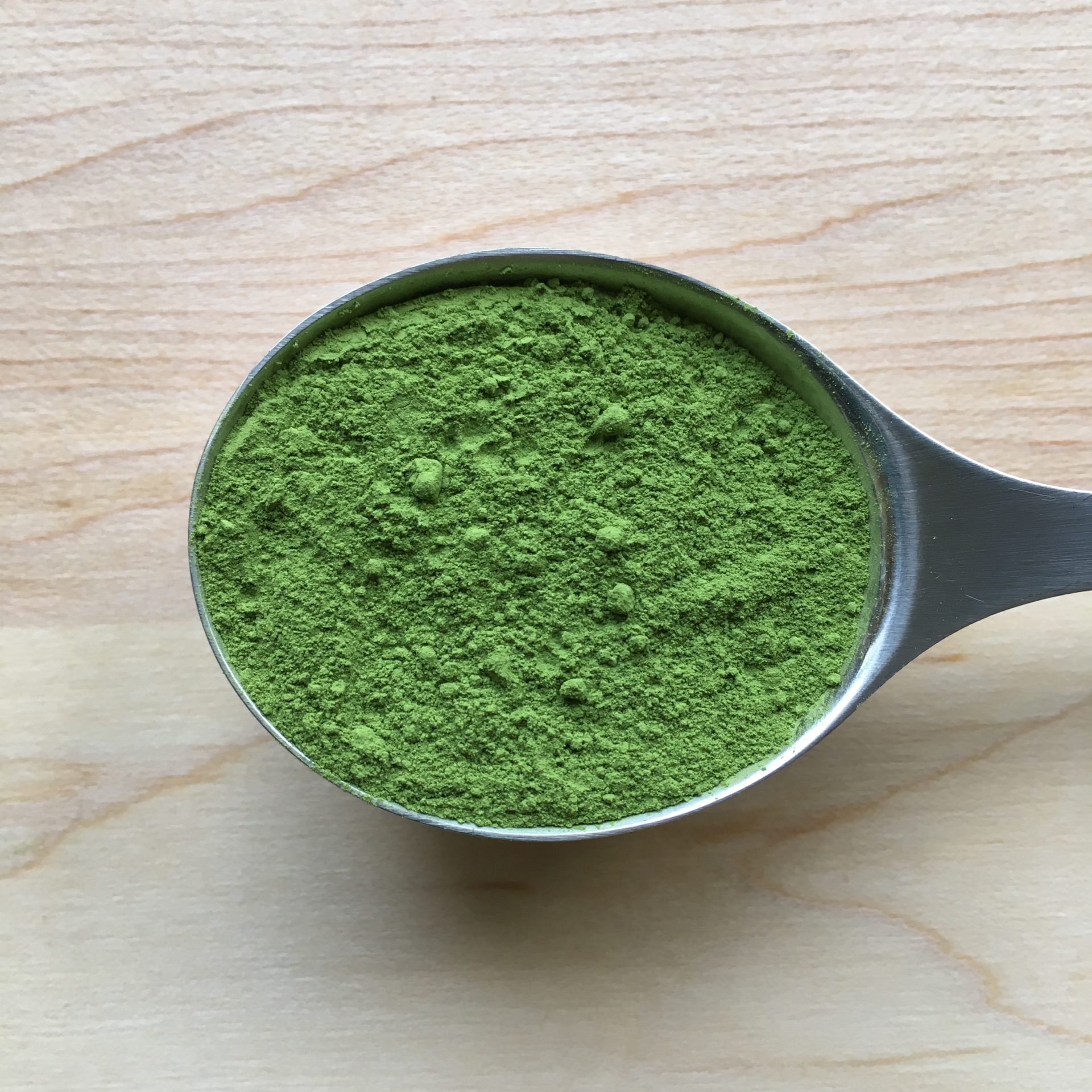 Honzen Tea's Premium Ceremonial Grade Matcha Tea Review Tea in Spoons