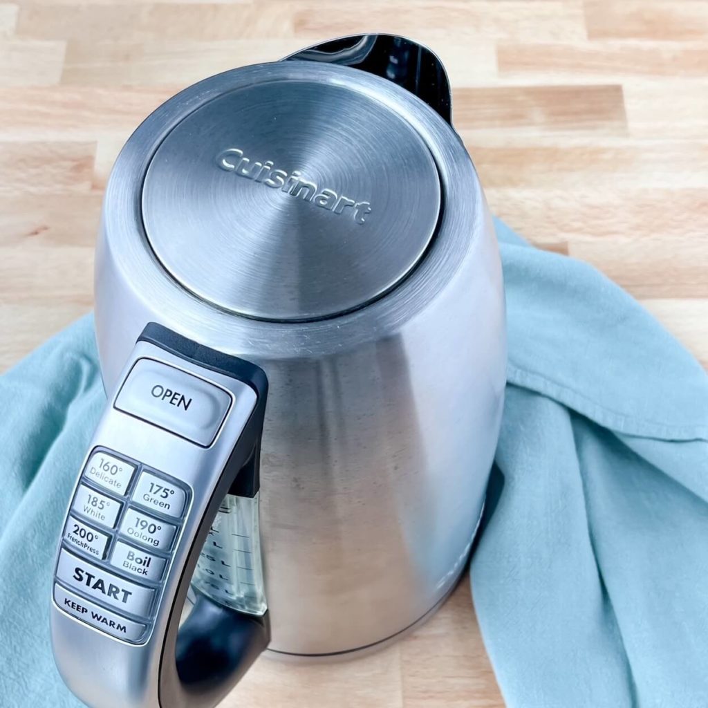 Cuisinart s PerfecTemp Cordless Electric Programmable Kettle Kettle Review Tea in Spoons